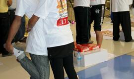 Valentino dieną Tailande - ilgiausio bučinio rekordas