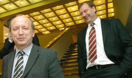 Premjeras giria savo, o pašiepia Viktoro Uspaskicho mokesčių deklaraciją