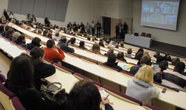 Studentai: metų minusas – už įvestas "baudas“ nutraukus studijas