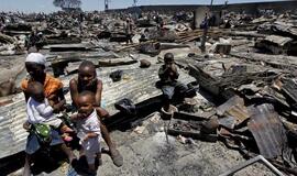 Gaisras Nairobio lūšnyne be namų paliko 15 tūkst. žmonių