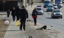 Girtas "Audi" vairuotojas sudarkė Pilies tiltą