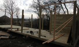 Atstatyta gyvūnų prieglauda "5 pėdutės"