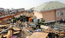 Vaizdai iš stichijų nusiaubtos Japonijos