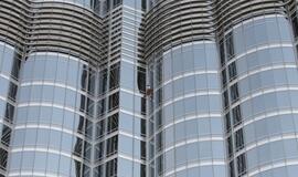 "Žmogus-voras" įkopė į aukščiausią pasaulio pastatą