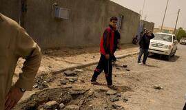 Libijos diktatoriaus pajėgos pradėjo pulti Vakarų Libijos kalnų miestelius