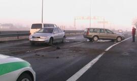 Slidžioje automagistralėje - avarijų gausa
