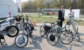 Prasidėjo paroda "Individuali statyba 2011"