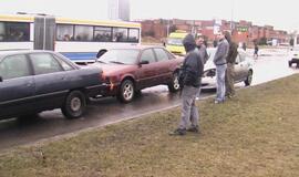 "Ford Focus" rėžėsi į Audi