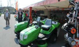 Prasidėjo paroda "Individuali statyba 2011"