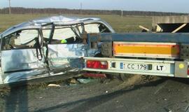 Nepraleido pagrindiniu keliu...