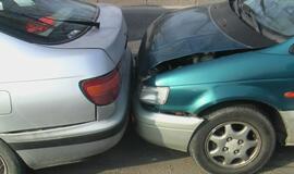 Girto vairuotojo sukelta avarija Tilžės gatvėje