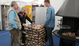 Prasidėjo paroda "Individuali statyba 2011"