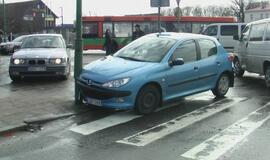 Avarija prie pėsčiųjų perėjos Mokyklos gatvėje