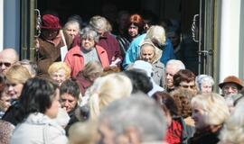 Kryžiaus nešimo procesija Klaipėdos gatvėmis