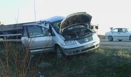 Nepraleido pagrindiniu keliu...