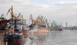 "Išorinį uostą reikia statyti optimaliu laiku ir naujiems kroviniams"