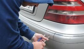 Lietuvoje daugėja automobilių detalių vagysčių
