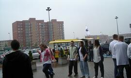 "Vilties bėgimas": tempiamas plytų vežimas