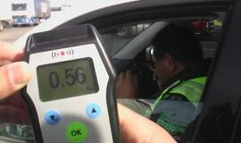 Vairuotojų blaivumo patikrinimas Tarptautinėje jūrų perkėloje