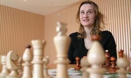 Šachmatininkė Viktorija Čmilytė išsaugojo vienvaldės lyderės poziciją