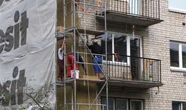 Vyriausybė rado pinigų maždaug 800 namų renovacijos finansavimui