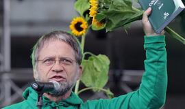 Antanas Mockus: lietuviai, be darbo, turėtų prisiminti šeimą, draugus, religiją