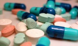 Muitininkai sulaikė 10 kg nelegaliai gabentų vaistų