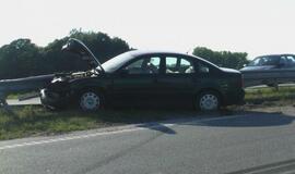 Vilkikas taranavo lengvąjį automobilį