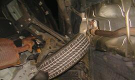 Baltarusių koloną išvartė akmuo