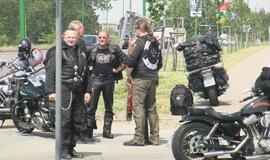 Šilutės plente partrenktas baikerio "Harley Davidson"