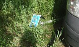 Smiltynėje į avariją pateko inkasatorių mikroautobusas