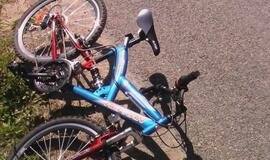 Priekulėje partrenktas dviračiu važiavęs vaikas