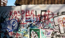 Grafičiai ant pastatų sienų