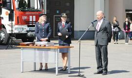 Durpyno gaisre pasižymėjusiems gaisrininkams - apdovanojimai