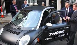 Elektromobilių mada jų gamintojo neišgelbėjo