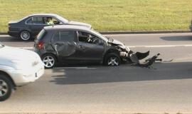 Į avariją pateko ugniagesių automobilis