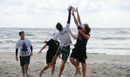 Smiltynėje karaliauja lėkščių svaidytojai