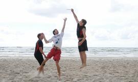 Smiltynėje karaliauja lėkščių svaidytojai