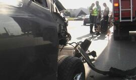 Į avariją pateko ugniagesių automobilis