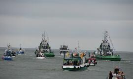 Nuleisti vainikai žuvusiems jūroje