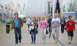 Nuleisti vainikai žuvusiems jūroje