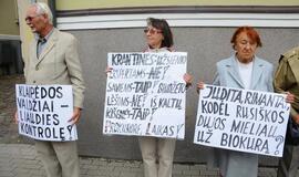 Piketas dėl piketų