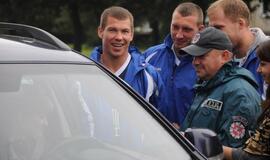 Neptūniečiai tikrino vairuotojų blaivumą