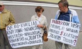 Piketas dėl piketų