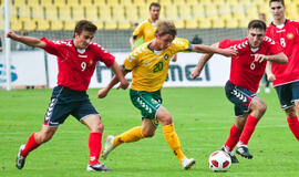 Futbolininkų laukia akistata su švedais