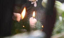 Moterys parsivežė užsienyje žuvusių vyrų kūnus