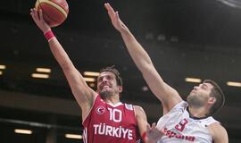 Turkija palaužė Ispaniją 65:57, ketvirtąjį kėlinį ispanai pelnė tik 2 taškus