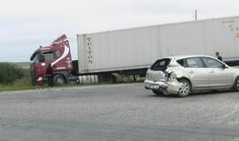 Vilkiko vairuotojas po avarijos gerokai "įpūtė"