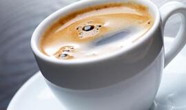 Žvalinantis kavos poveikis – smegenims apgauti