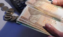 Dėl minimalios mėnesinės algos didinimo susitarti nepavyko